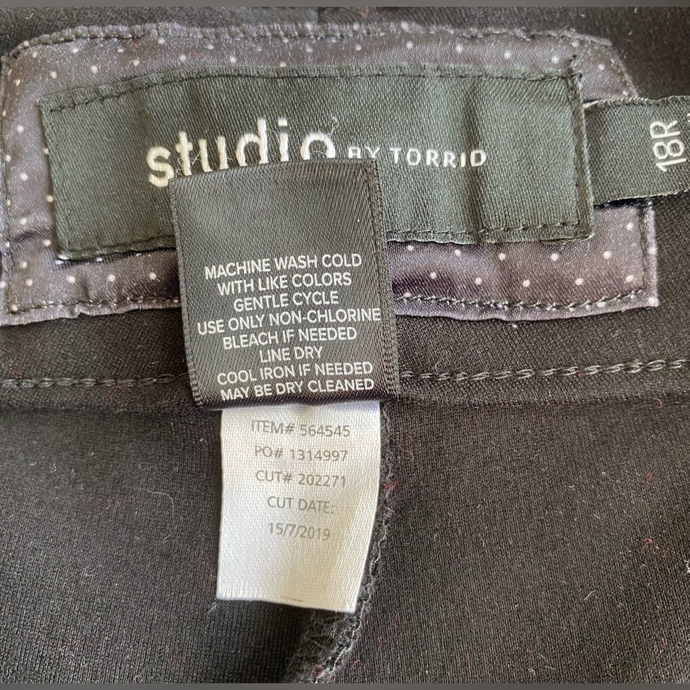 Torrid Studio Bootcut Slacks - Size 18 R - Picture 8 of 9